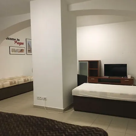 아파트 Central Basement